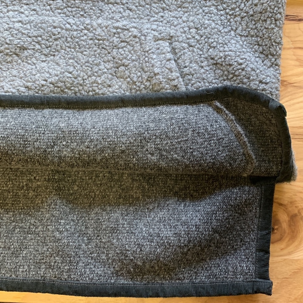 Toad & Co pullover. - Picture 6 of 10